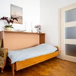 Plac Zbawiciela Spacious Apartments - Top Location, Metro 200M, 53M2 - By Rentujemy