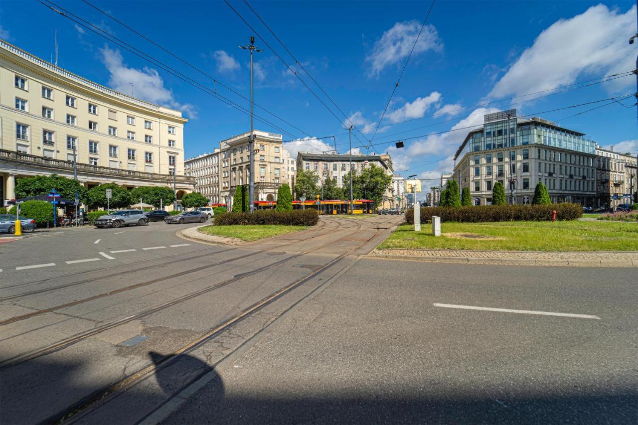 Plac Zbawiciela Spacious - Location, Metro 200m, 53m2 - By Rentujemy *
